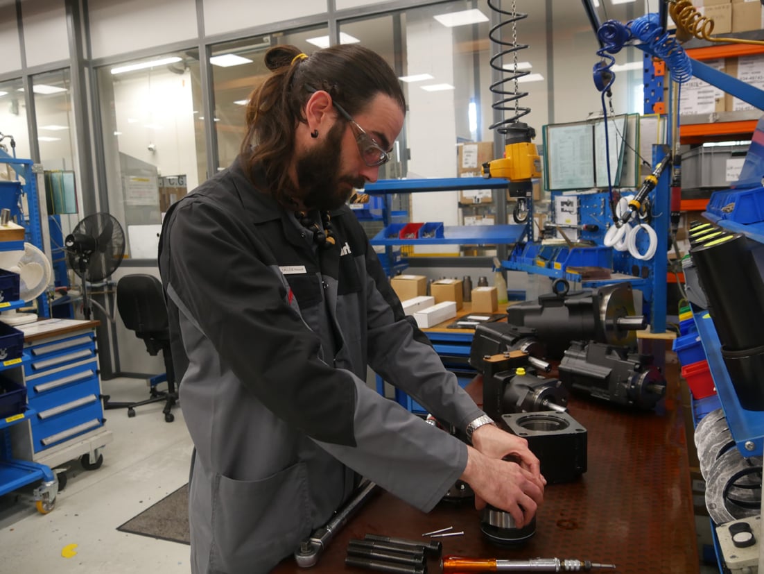 [Job Story] Parker Expands EMEA Support with New Service Centres