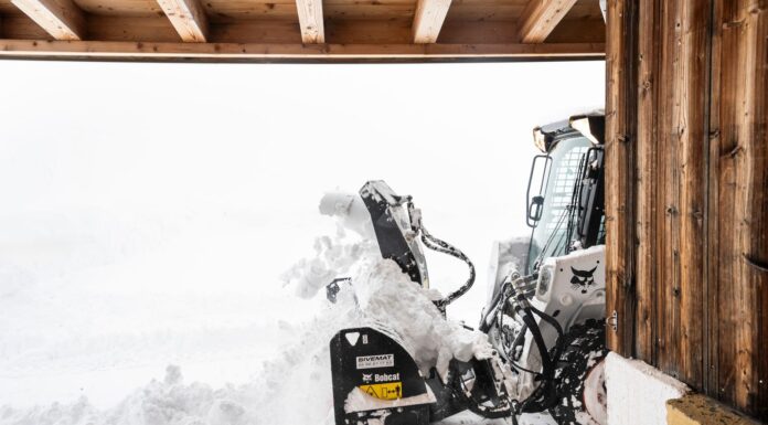 Bobcat loaders remove the snow at Chez Gaston