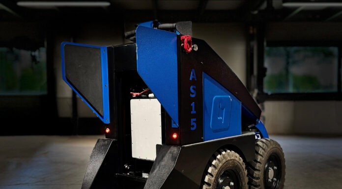 Conmeq electric compact mini-loader with Cleatron battery