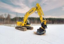 Engcon and Komatsu Expand Tiltrotator Integration for Dash 12 Excavators