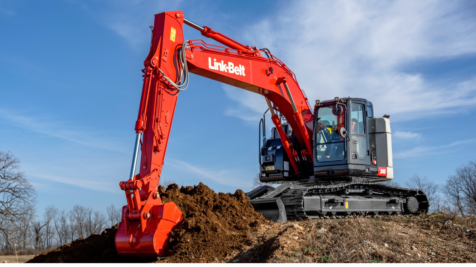 Link-Belt Debuts 245 X4S Reduced Tail Swing Excavator at CONEXPO 2026