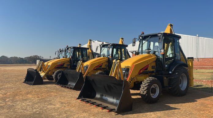 Manitou Group Expands GEHL Dealer Network in South Africa