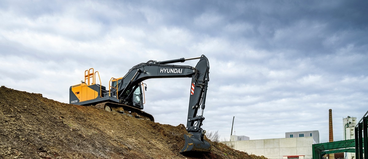 Hyundai Launches New HX230 22–23 Tonne Excavator in Europe