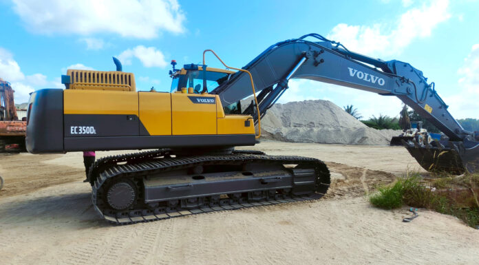 Volvo CE Delivers First Approved Used Equipment Machines in Asia