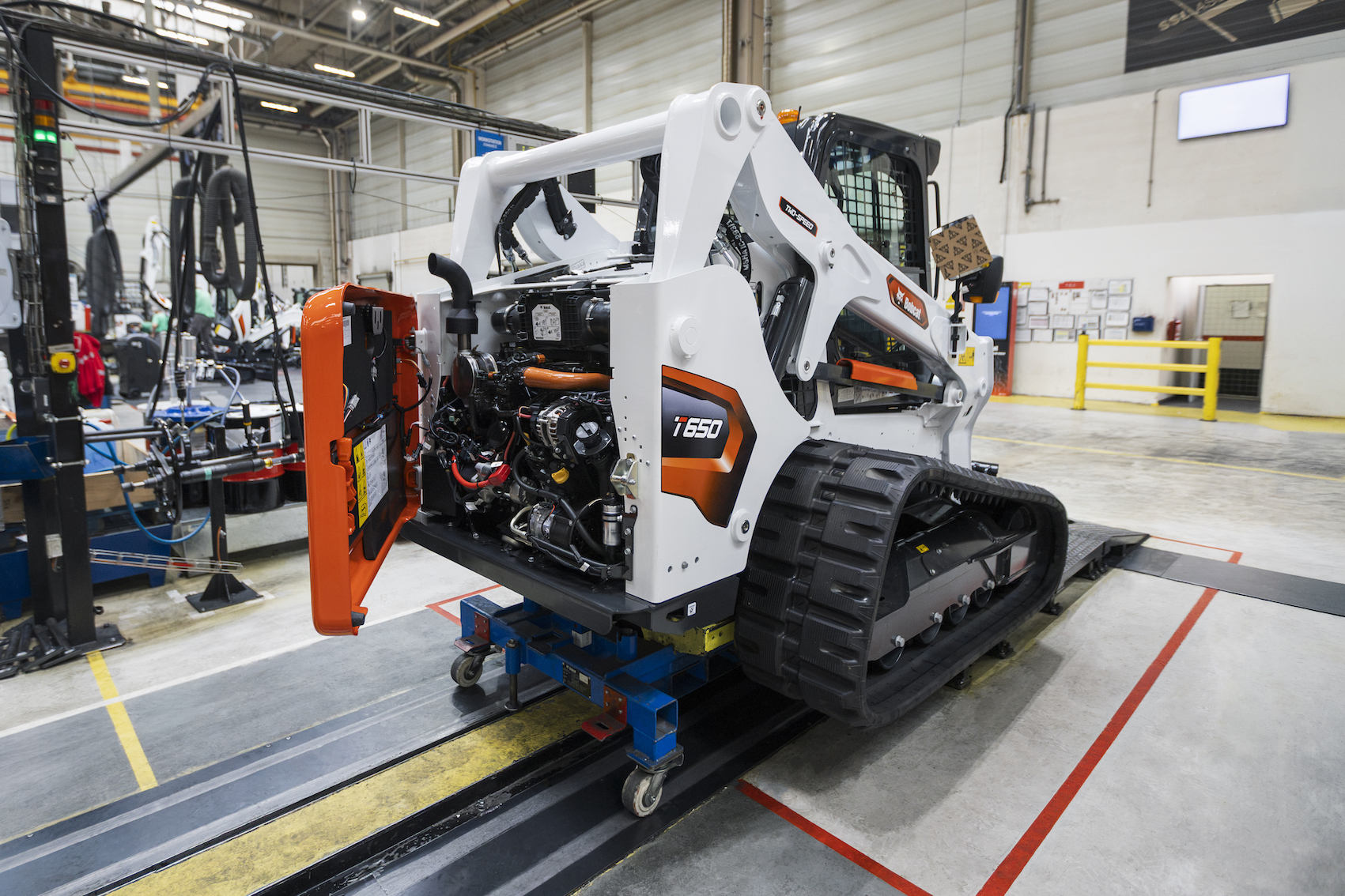 Bobcat’s New T650 Skips the AdBlue Tank