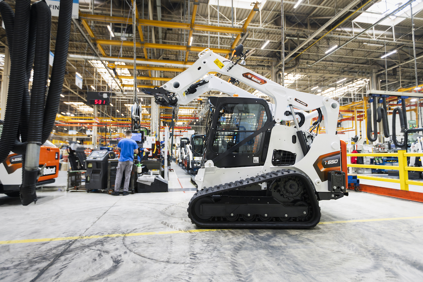 New Bobcat T650 Compact Track Loader Enters Production With Stage V Engine