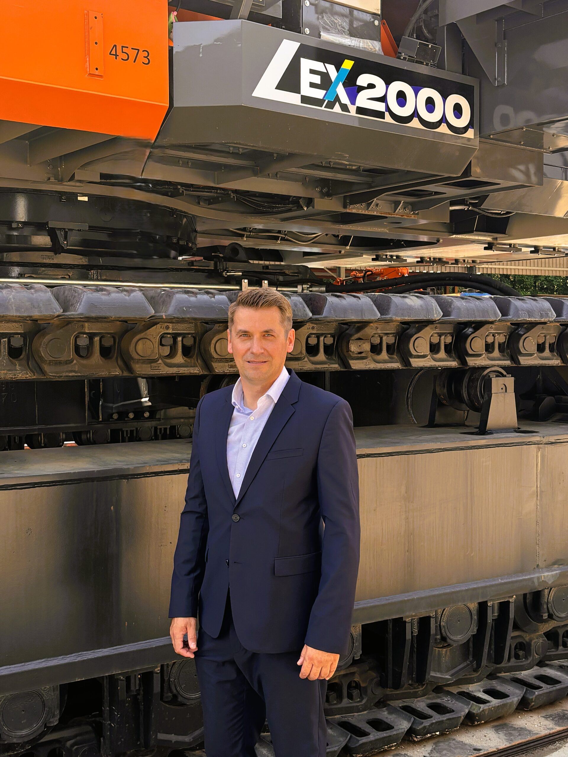Hitachi Construction Machinery Europe Names Hubertus Muenster Vice President for Construction and Mining