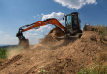 The upgraded Develon DX35Z-7, a 4-tonne zero tail swing mini excavator for work in confined spaces.