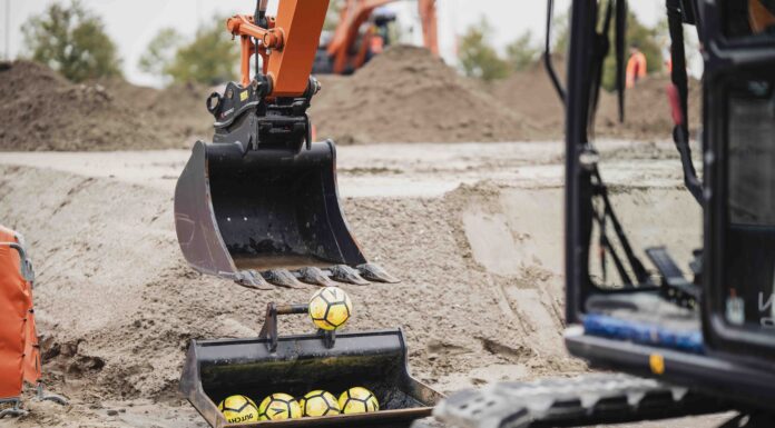 Belgian Operator Guy Jacobs Wins LANDCROS European Operator Challenge