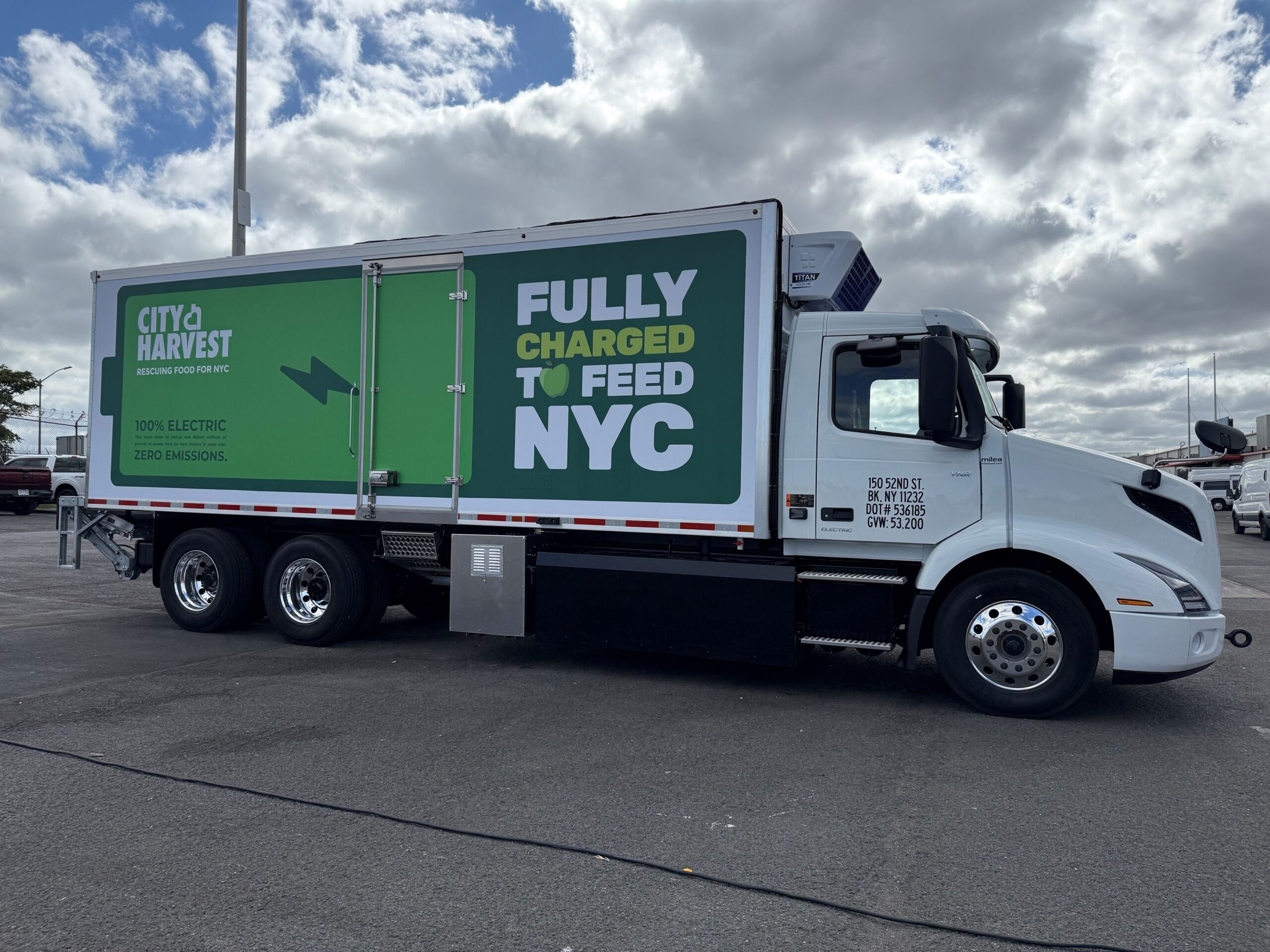 Electric Trucks Where the Diesel Hurts Most: Volvo VNR Electrics Start Rescuing Food in the Bronx