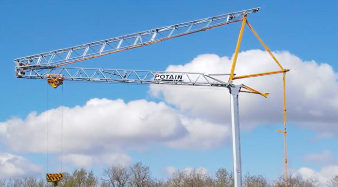 Manitowoc Unveils Potain Evy 28-21 Self-Erecting Crane