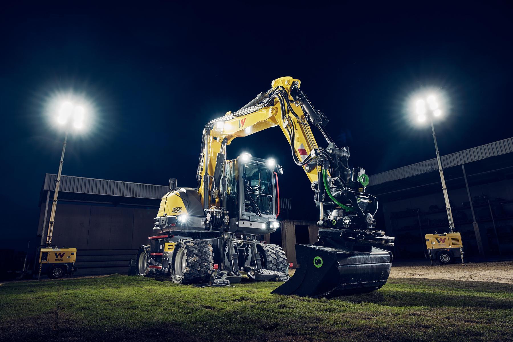Wacker Neuson Moves Into a Bigger Wheeled Excavator Class With EW135