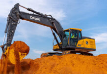 John Deere’s New DEX Excavators Put Automation at the Center of Latin American Jobsite