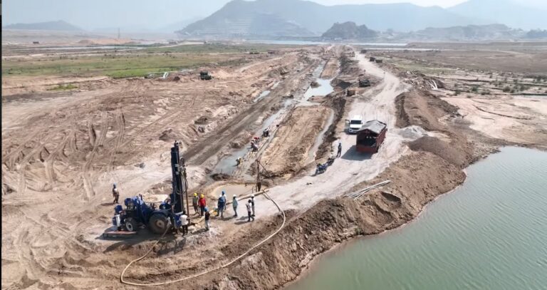 Diaphragm Wall Equipment