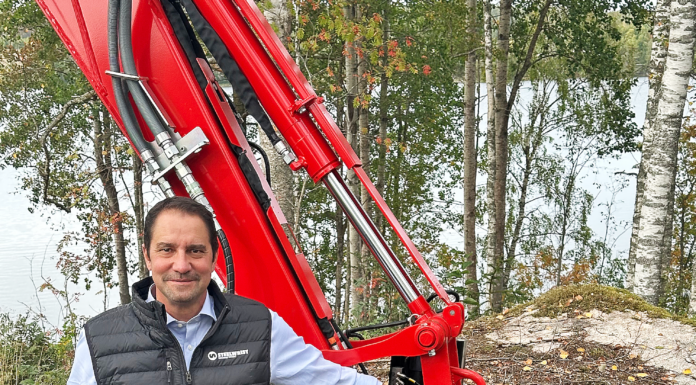 After 20 Years, Steelwrist’s Founder Hands Over: Jon Lind to Lead Terratech and Steelwrist Jon Lind, new CEO of Terratech and Steelwrist