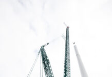 Enercon Stops Waiting for Cranes: a 1,000-Tonne Liebherr LR 11000 Joins Its Own Fleet Enercon's Liebherr LR 11000 crawler crane installing a wind turbine