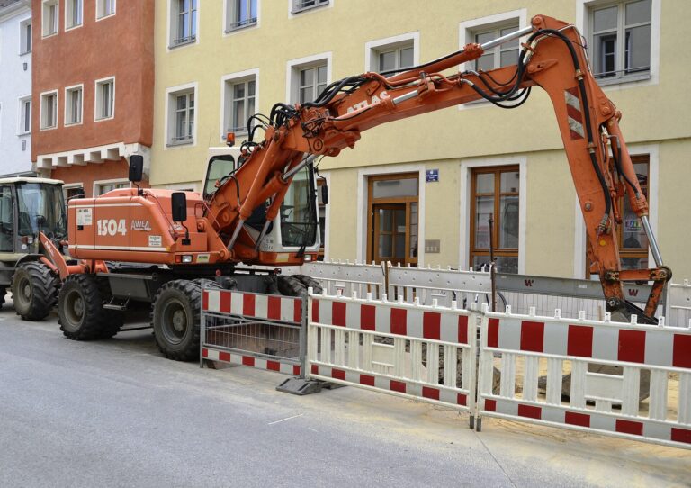 Atlas 1504 wheeled excavator