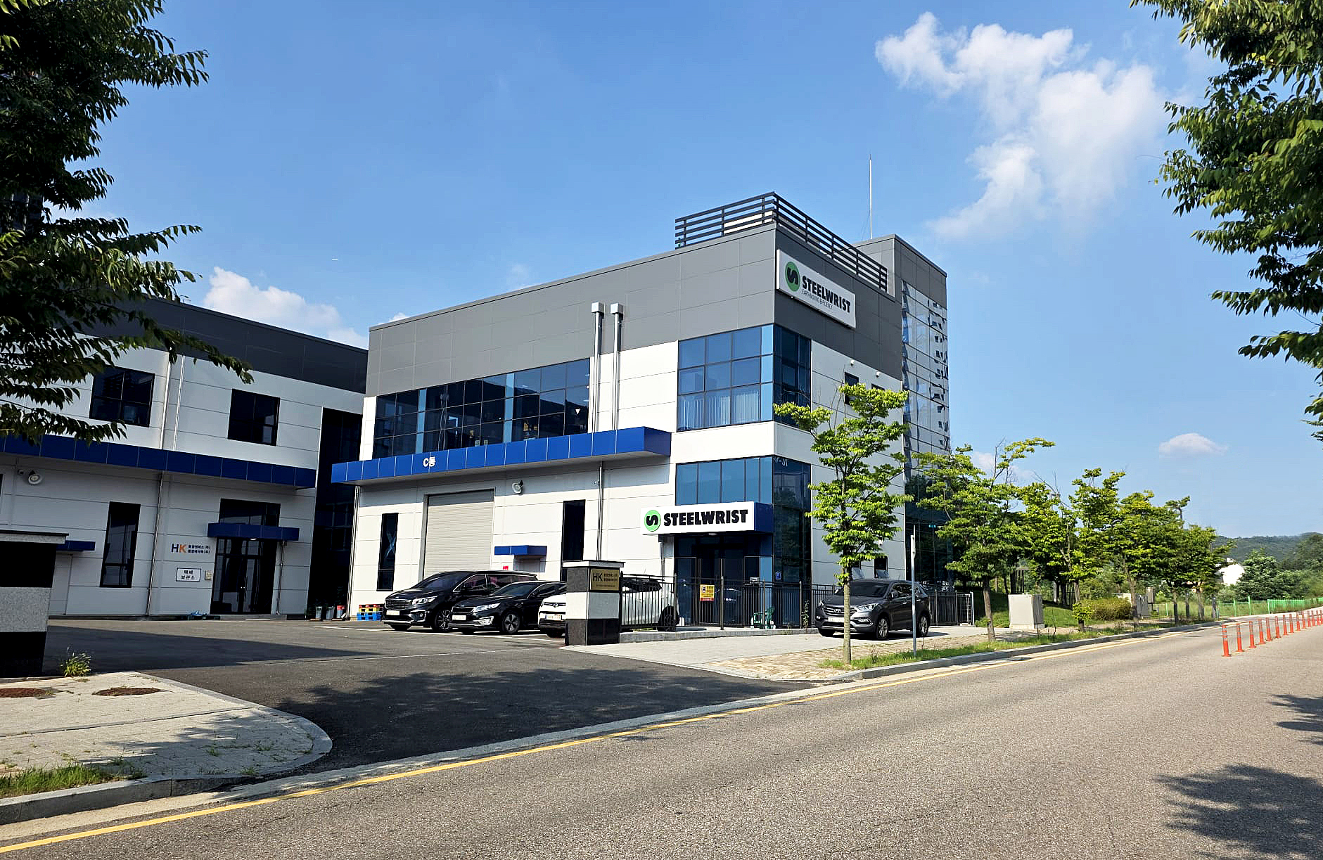 Steelwrist Bets on Korea’s Tiltrotator Potential With a New Base Near Seoul
