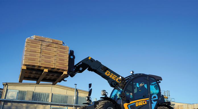 A DIECI Mini Agri compact telehandler handling a pallet (Image: DIECI)