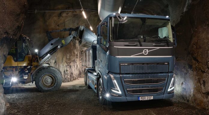 Trucks, Loaders and Autonomy Under One Roof: Volvo Group Creates Volvo Mining A Volvo wheel loader and a Volvo truck in an underground mine. Volvo Mining will bring the Group's mining offer under one structure from January 2027